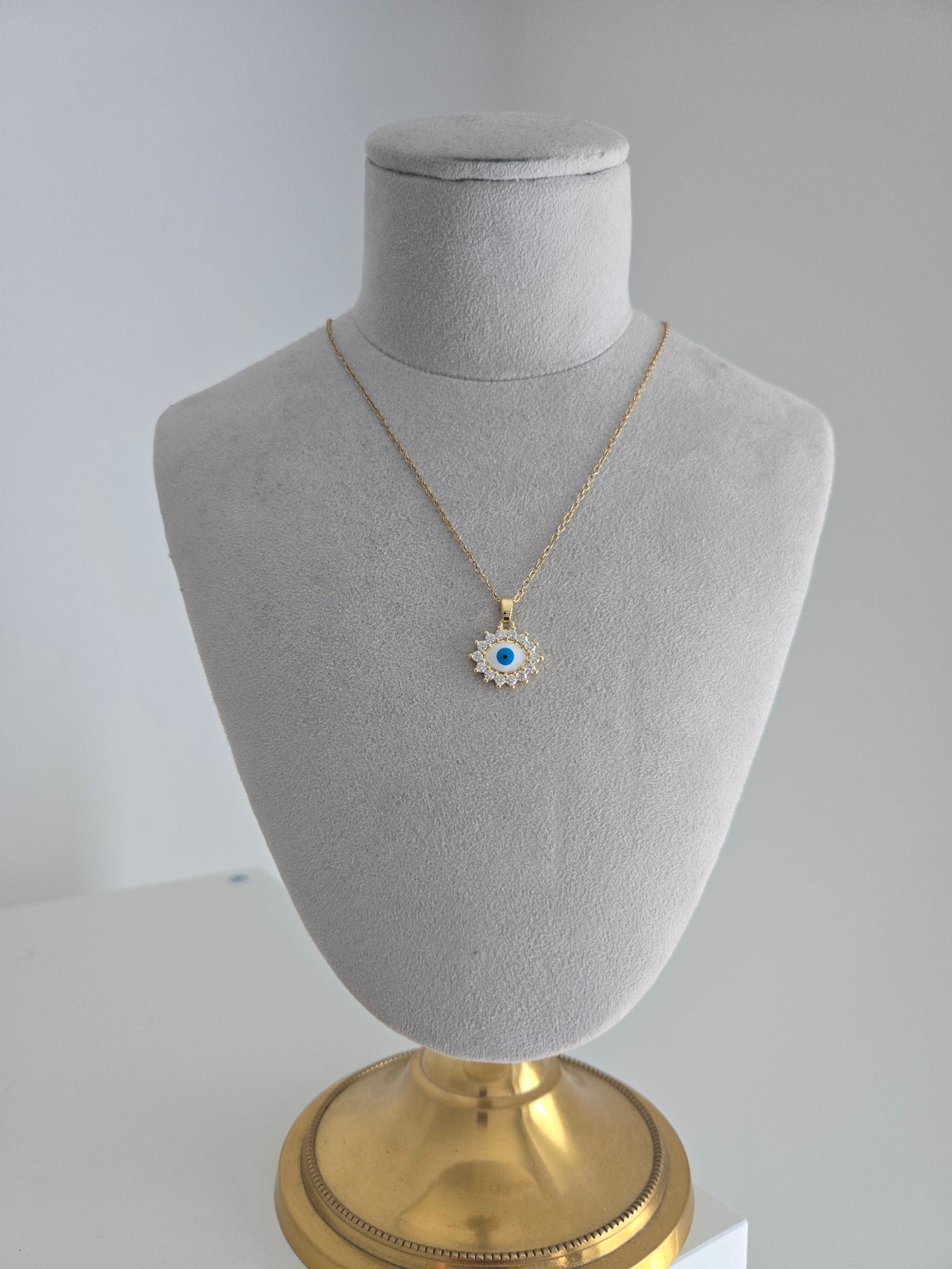 Twinkle Eye Pendant