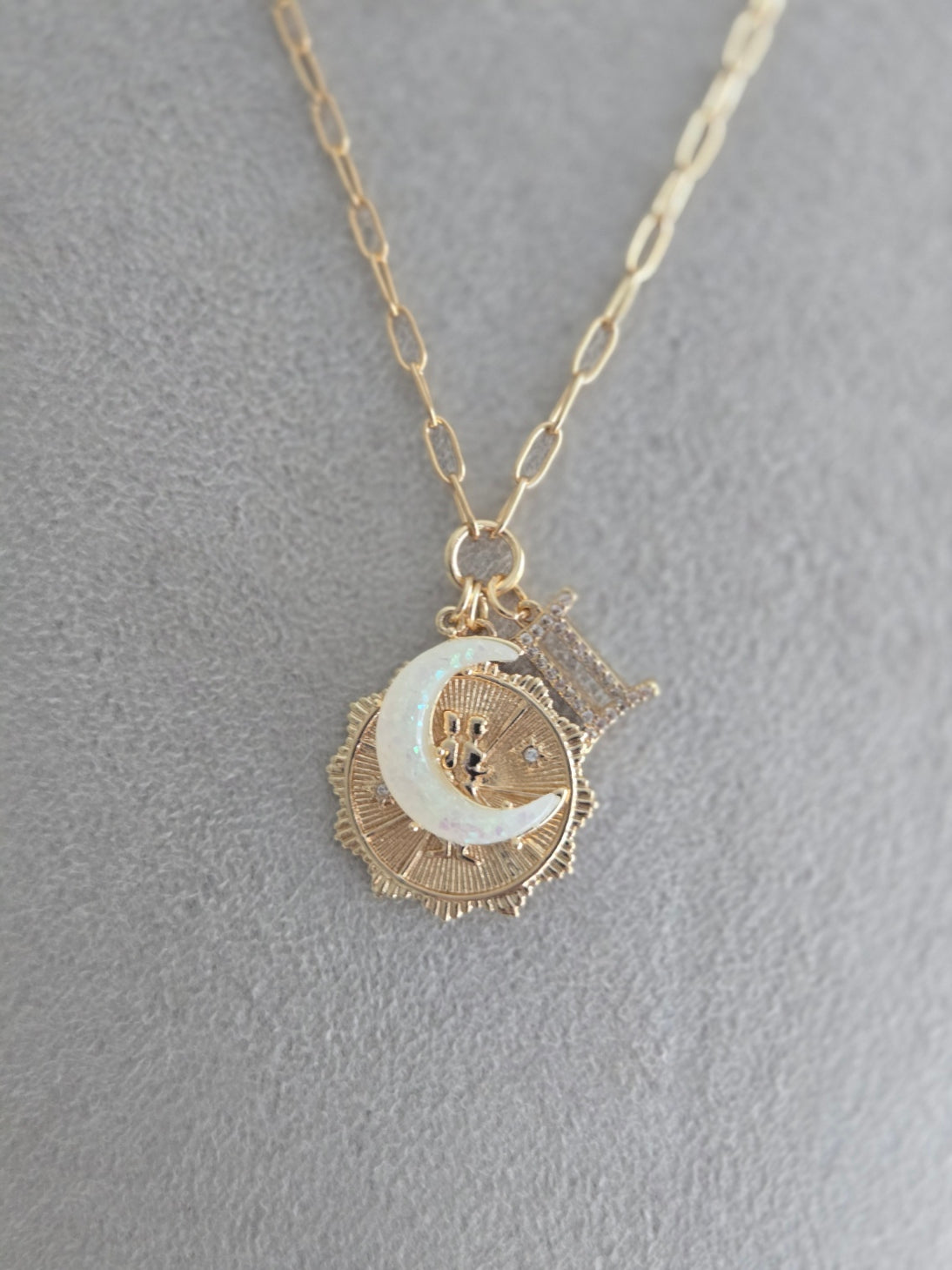 Retro Constellation Pendant Gemini